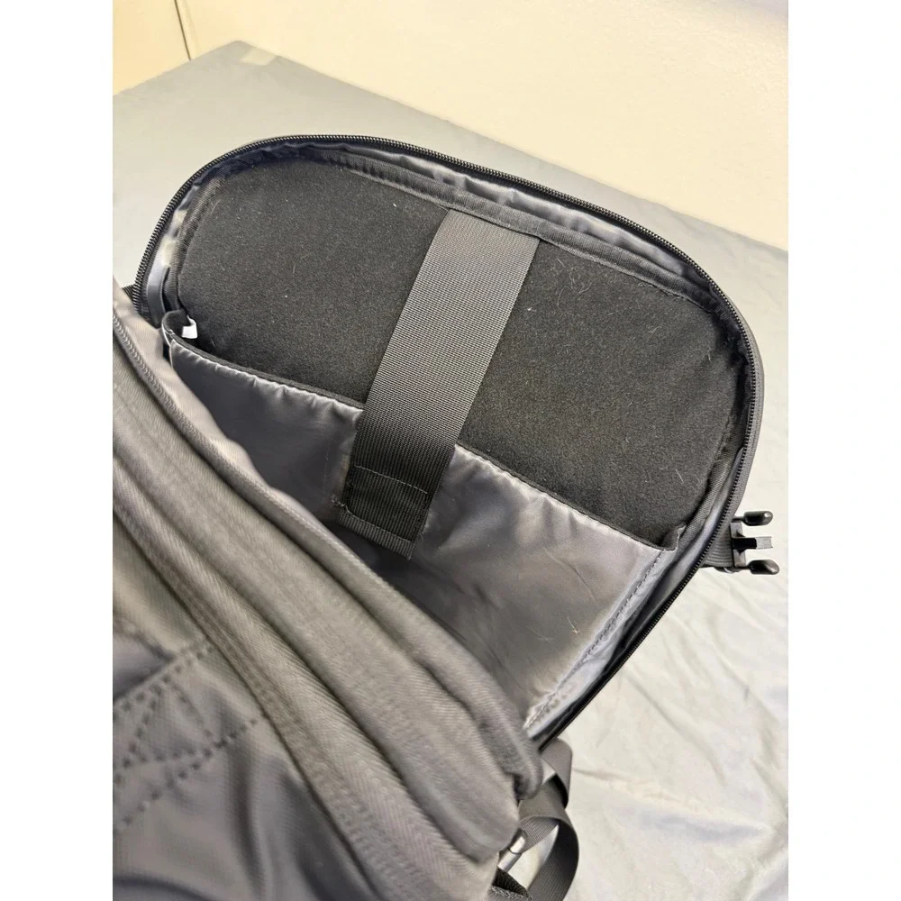 ReeYee Expandable 25L-40L Travel Backpack Black Laptop Bag Business Commute